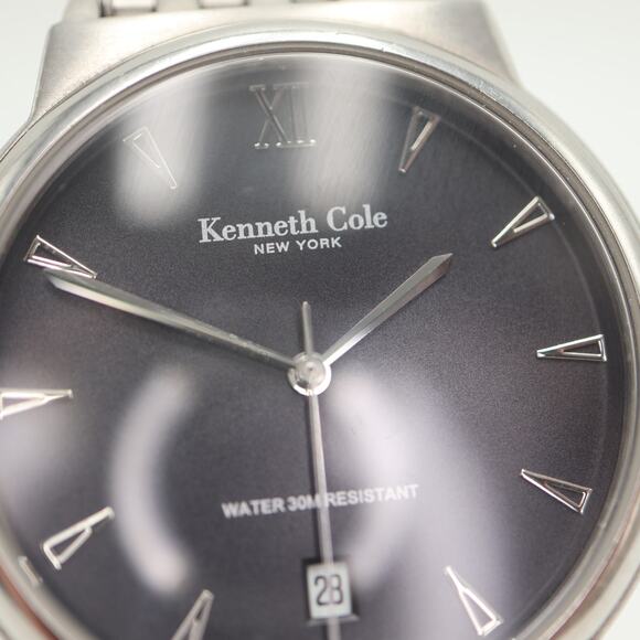 Kenneth Cole Mens 35mm Classic Date Dress Watch Stainless Steel w New Battery - Picture 8 of 16